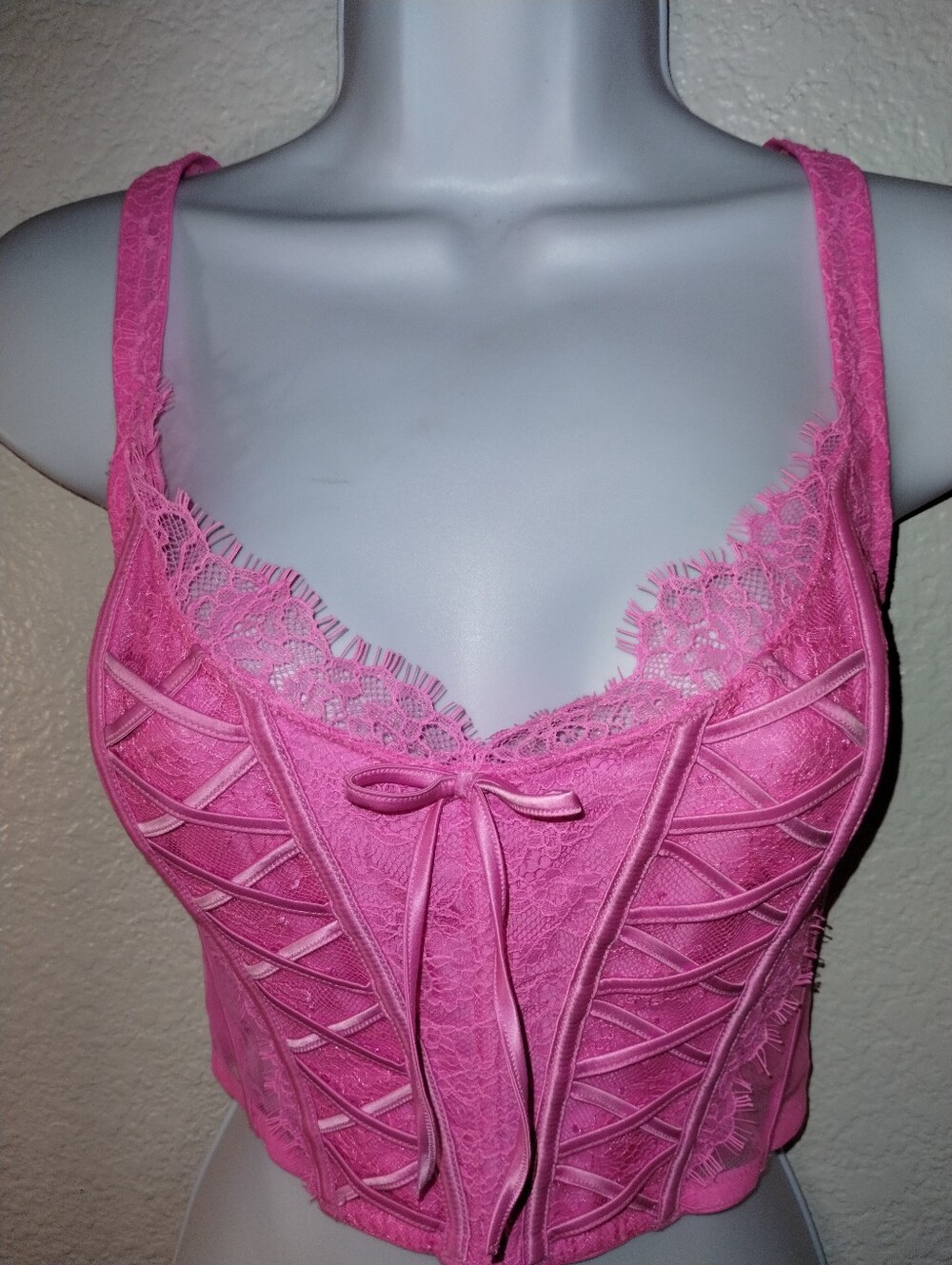 Victoria's Secret Hot Pink Bustier sz XL Satin Lace